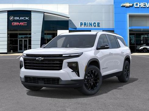 New 2026 Chevrolet Traverse LT w/ Midnight/Sport Edition FWD image 6