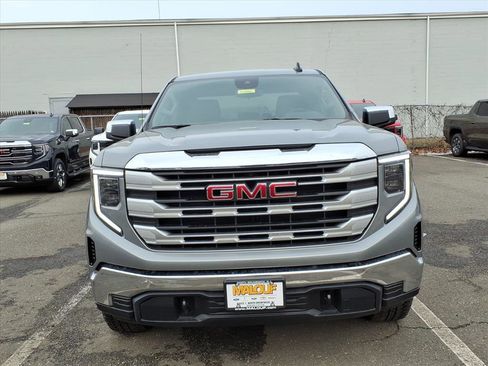 New 2026 GMC Sierra 1500 Pro image 2