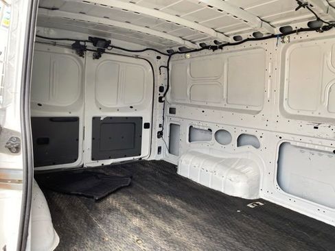 Used 2018 Nissan NV 1500 S RWD image 26