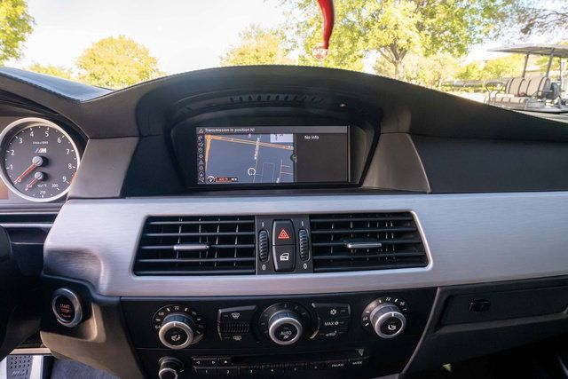 Used 2010 BMW M5 RWD image 21