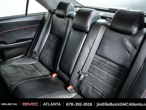 Used 2017 Toyota Camry XSE image 17