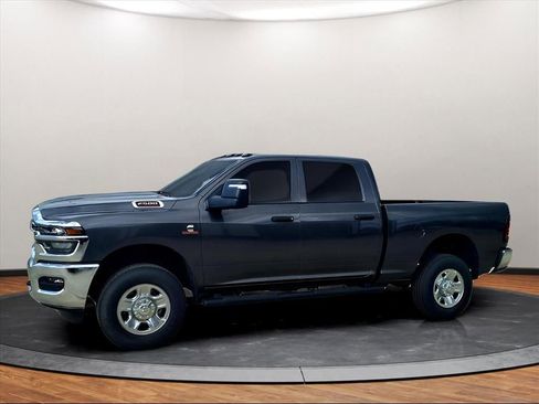 New 2025 RAM 2500 Tradesman AWD/4WD image 12