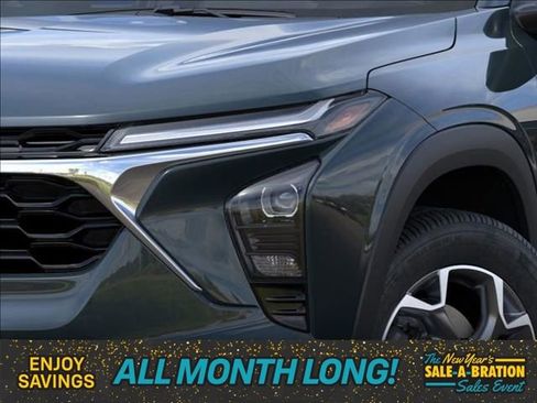 New 2026 Chevrolet Trax LT w/ Driver Confidence Package image 10