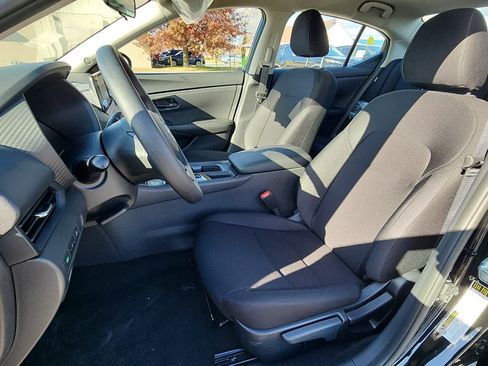 New 2025 Nissan Sentra S image 10