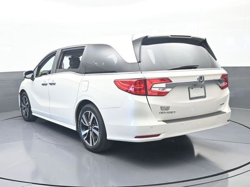Used 2019 Honda Odyssey Elite image 4