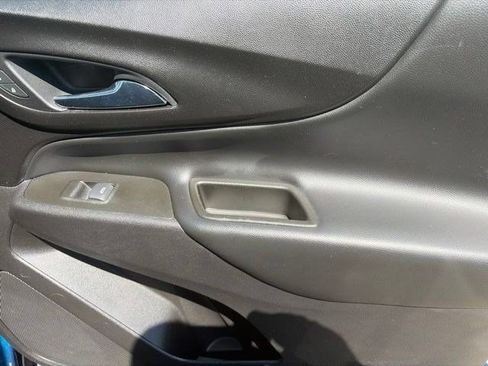 Used 2020 Chevrolet Equinox LT FWD image 42