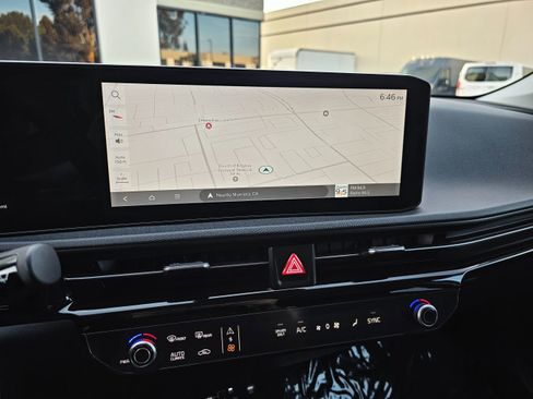 Used 2025 Kia EV6 Light image 35