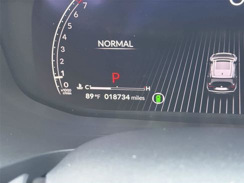 Used 2024 Acura MDX SH-AWD w/ Technology Package image 20