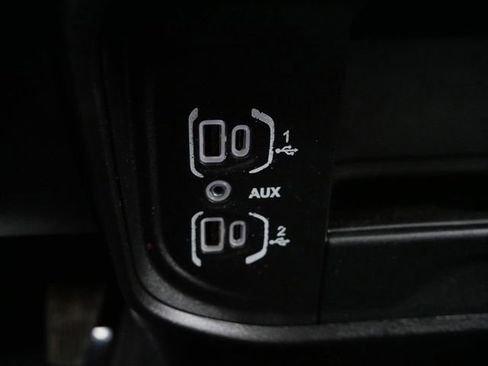 Used 2025 RAM 2500 Big Horn AWD/4WD image 27
