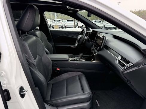 Used 2024 Lexus RX 350 AWD w/ Convenience Package image 14