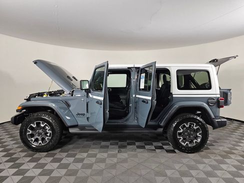 New 2026 Jeep Wrangler Unlimited Sahara w/ Whitecap Package AWD/4WD image 16