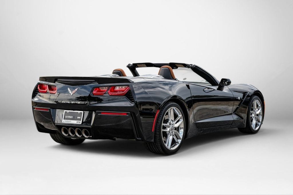 Used 2018 Chevrolet Corvette Stingray Convertible Z51 2LT RWD image 9