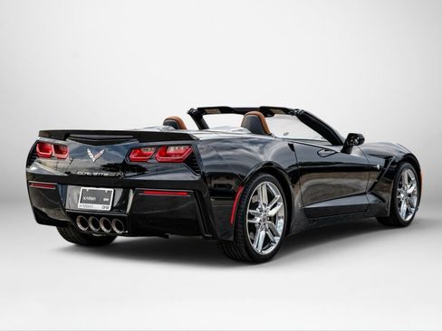 Used 2018 Chevrolet Corvette Stingray Convertible Z51 2LT RWD image 9