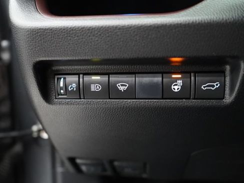 Used 2019 Toyota RAV4 Limited w/ Cold Weather Package AWD/4WD image 22