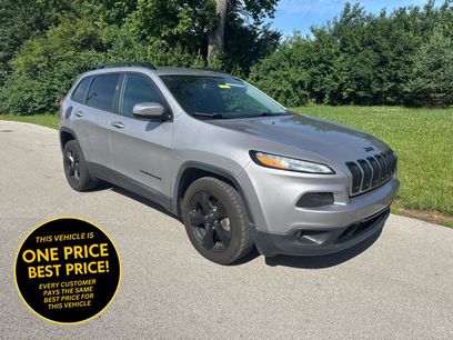 Used 2018 Jeep Cherokee Latitude w/ Altitude Package