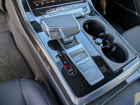 New 2026 Audi Q8 Premium Plus image 8