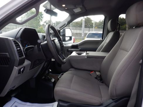 Used 2019 Ford F350 XLT image 11