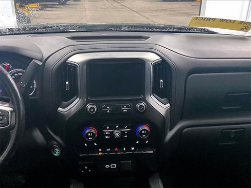 Used 2021 Chevrolet Silverado 1500 RST image 18