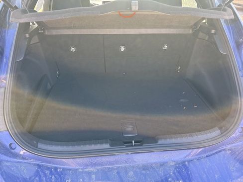 Used 2023 Toyota Corolla SE w/ SE Premium Package image 16