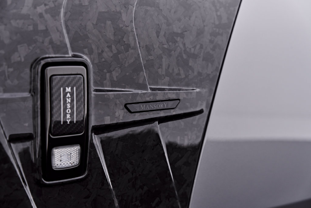 Used 2025 Rolls-Royce Spectre Black Badge AWD/4WD image 28