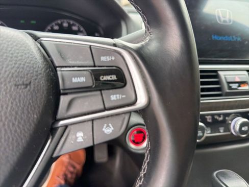 Used 2018 Honda Accord EX-L image 23