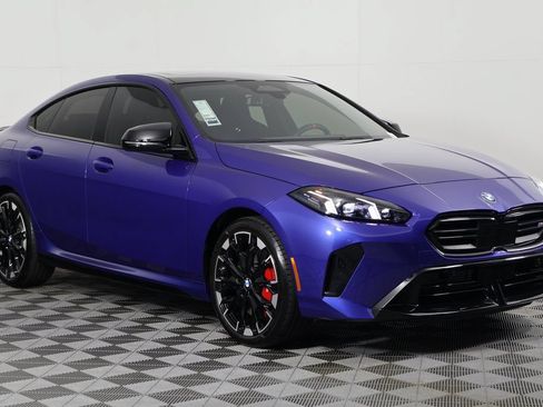Used 2026 BMW M235i xDrive w/ Premium Package AWD/4WD image 3