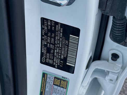 New 2026 Hyundai Elantra Sport FWD image 24
