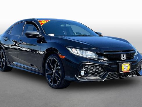 Used 2017 Honda Civic Sport image 10