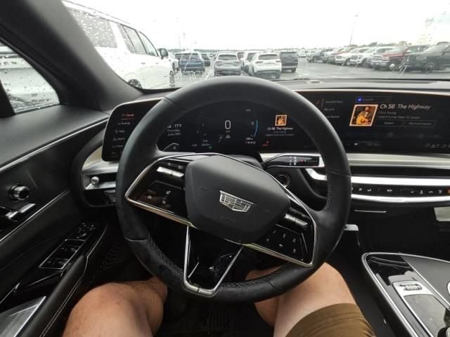 Used 2025 Cadillac Lyriq Sport AWD/4WD image 2
