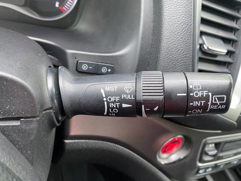 Used 2019 Honda Pilot LX image 28