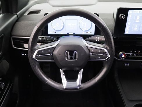 Used 2024 Honda Prologue EX image 15