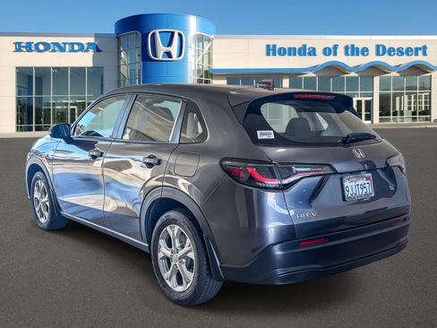 Certified 2024 Honda HR-V LX image 3