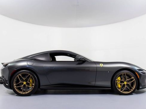 Certified 2024 Ferrari Roma image 3