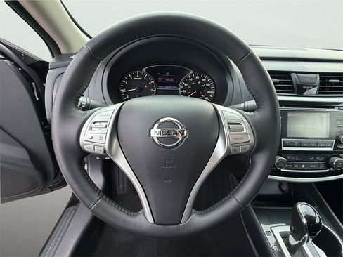 Used 2018 Nissan Altima 2.5 SV image 32
