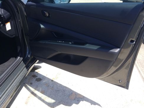 New 2026 Hyundai Elantra Sport w/ Cargo Package FWD image 16