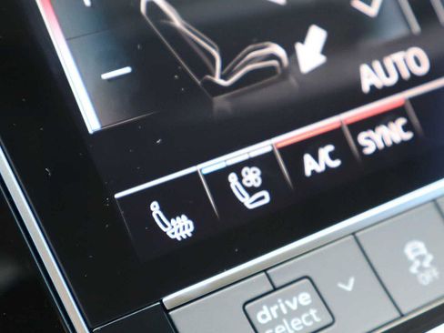 Used 2025 Audi Q7 3.0T Premium Plus w/ Premium Plus Package image 13