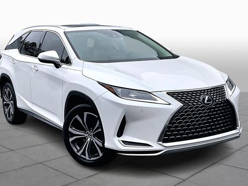 Used 2020 Lexus RX 350L FWD w/ Premium Package image 2
