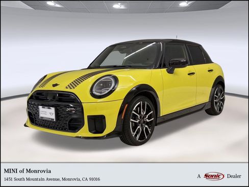 Certified 2025 MINI Cooper S image 1