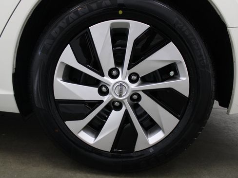 Used 2020 Nissan Altima 2.5 S image 9