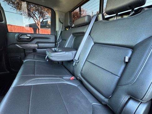 Used 2020 Chevrolet Silverado 2500 LTZ w/ LTZ Texas Edition image 31