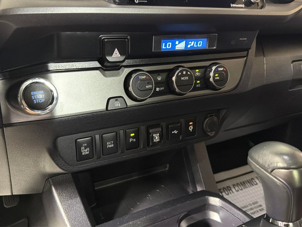 Used 2022 Toyota Tacoma TRD Sport w/ Technology Package RWD image 24