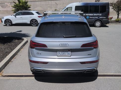 Used 2024 Audi Q5 e Premium Plus w/ Premium Plus Package AWD/4WD image 7