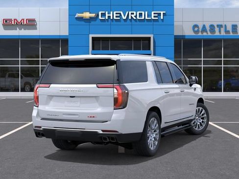New 2026 GMC Yukon XL Denali w/ Denali Reserve Package AWD/4WD image 4