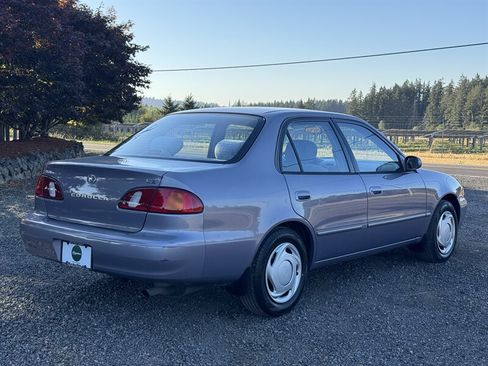 Used 1998 Toyota Corolla LE FWD image 5