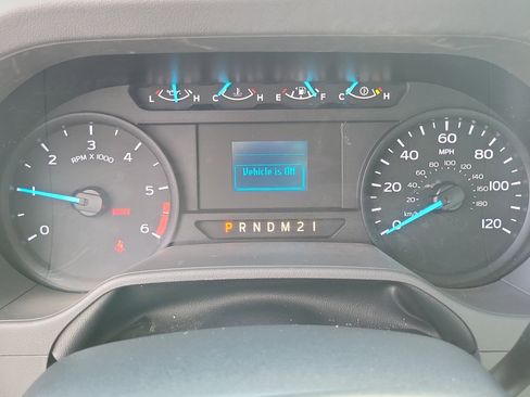 Used 2023 Ford E-350 and Econoline 350 Super Duty w/ Power Windows & Locks Group image 14