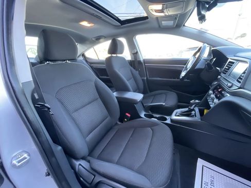 Used 2019 Hyundai Elantra Value Edition w/ Cargo Package FWD image 13