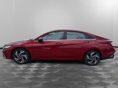Used 2025 Hyundai Elantra Limited