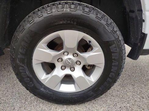 Used 2020 RAM 1500 Big Horn AWD/4WD image 28
