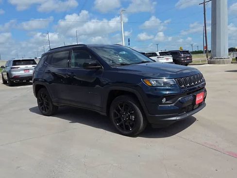 New 2026 Jeep Compass Latitude AWD/4WD image 2