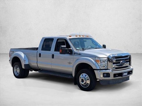 Used 2016 Ford F450 XLT w/ XLT Value Package AWD/4WD image 3